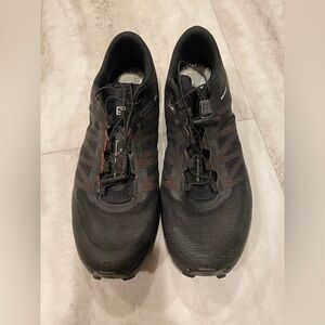 Salomon Sense Pro 4, size 8R.